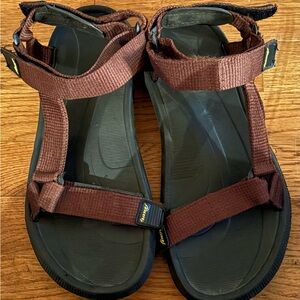 Trekkers Men’s Sandals, Brown, Size 44, EUC